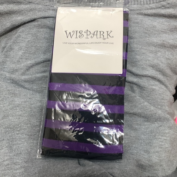 Disney Nightmare Before Christmas Creepy Crew Sleepwear W/Stockings Size M Used - Picture 6 of 8